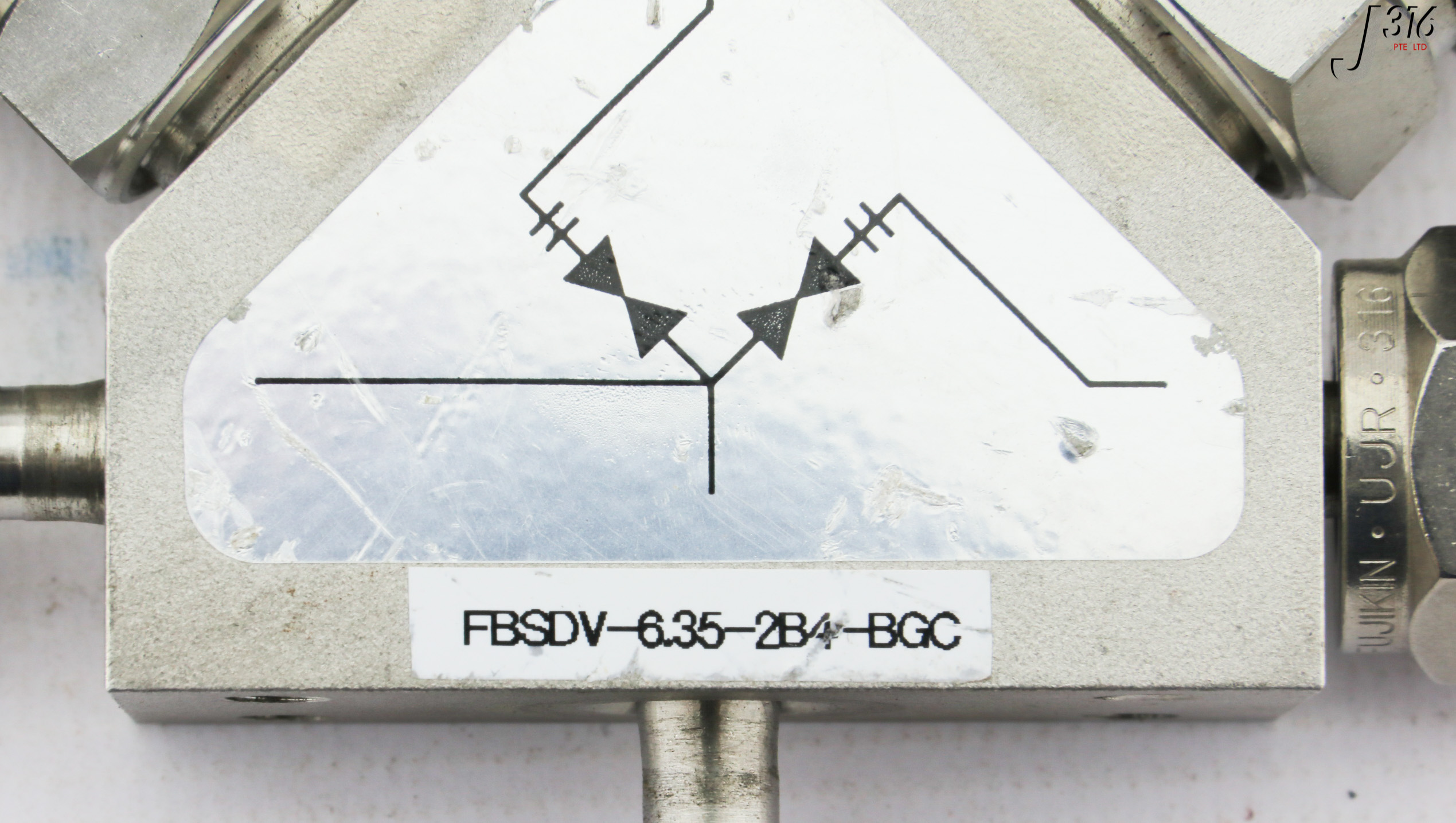 32829 FUJIKIN VLV MONOBLK, O.P. 0.39-0.59MPA, TYPE N.C. FBSDV-6.35